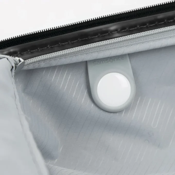 Elevation™ Plus valise rigide à roulettes Elevation™ Plus Elevation™ Plus valise rigide à roulettes Elevation™ Plus