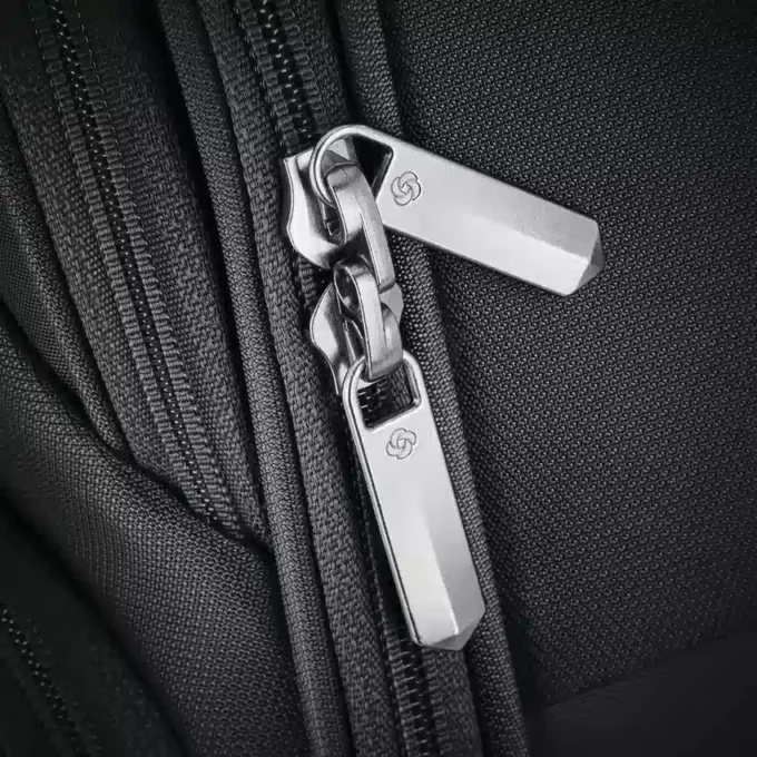 Grande valise à roulettes souple Theorym