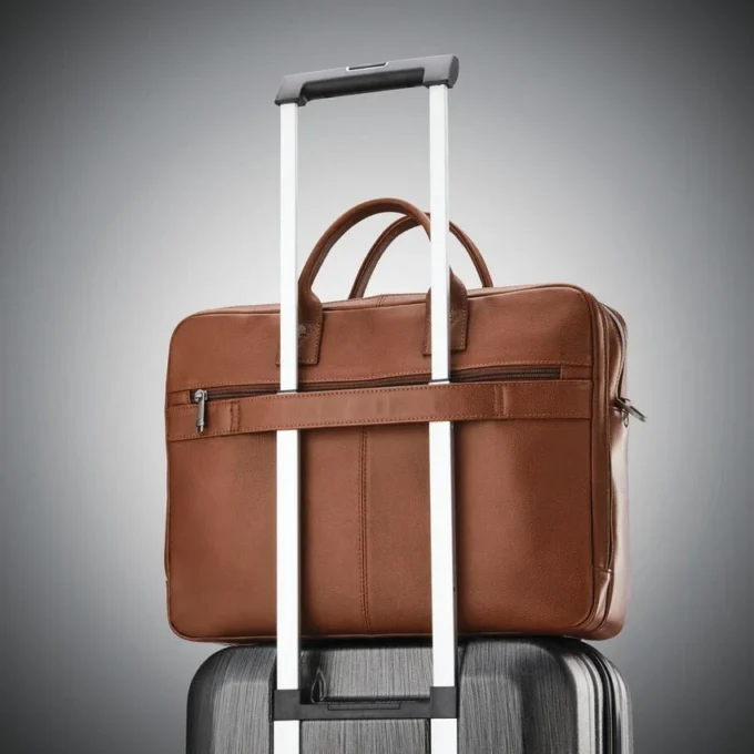 Sac à chargement par le haut en cuir classique Sac à chargement par le haut en cuir classique