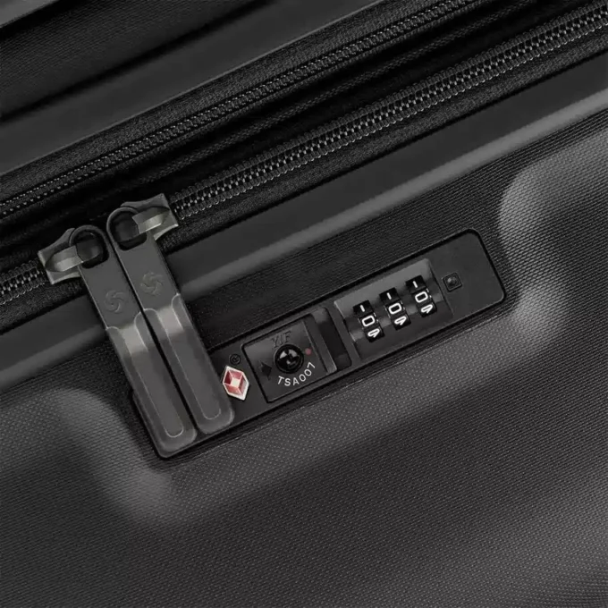 Valise cabine rigide Elevation™ Plus Valise cabine rigide Elevation™ Plus