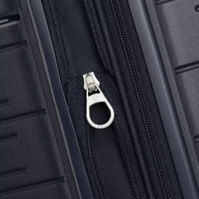 Valise cabine rigide Elevation™ Plus Valise cabine rigide Elevation™ Plus