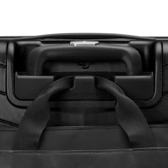 Pivot 3 grande valise à roulettes Pivot 3 grande valise à roulettes