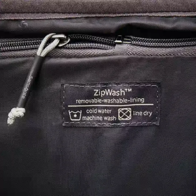 Valise souple moyenne à roulettes Theorym Valise souple moyenne à roulettes Theorym