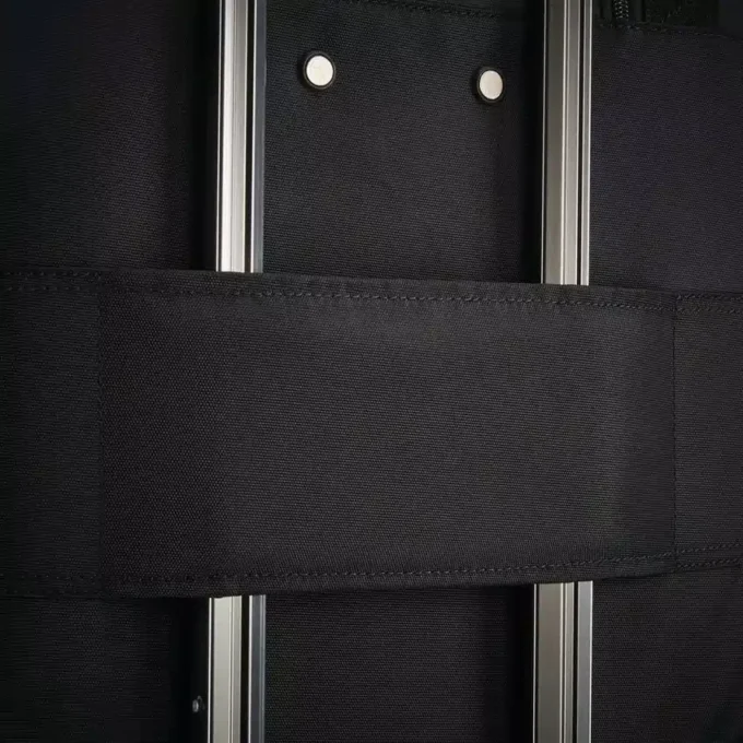 Valise spinner sous-siège avec port USB Valise spinner sous-siège avec port USB